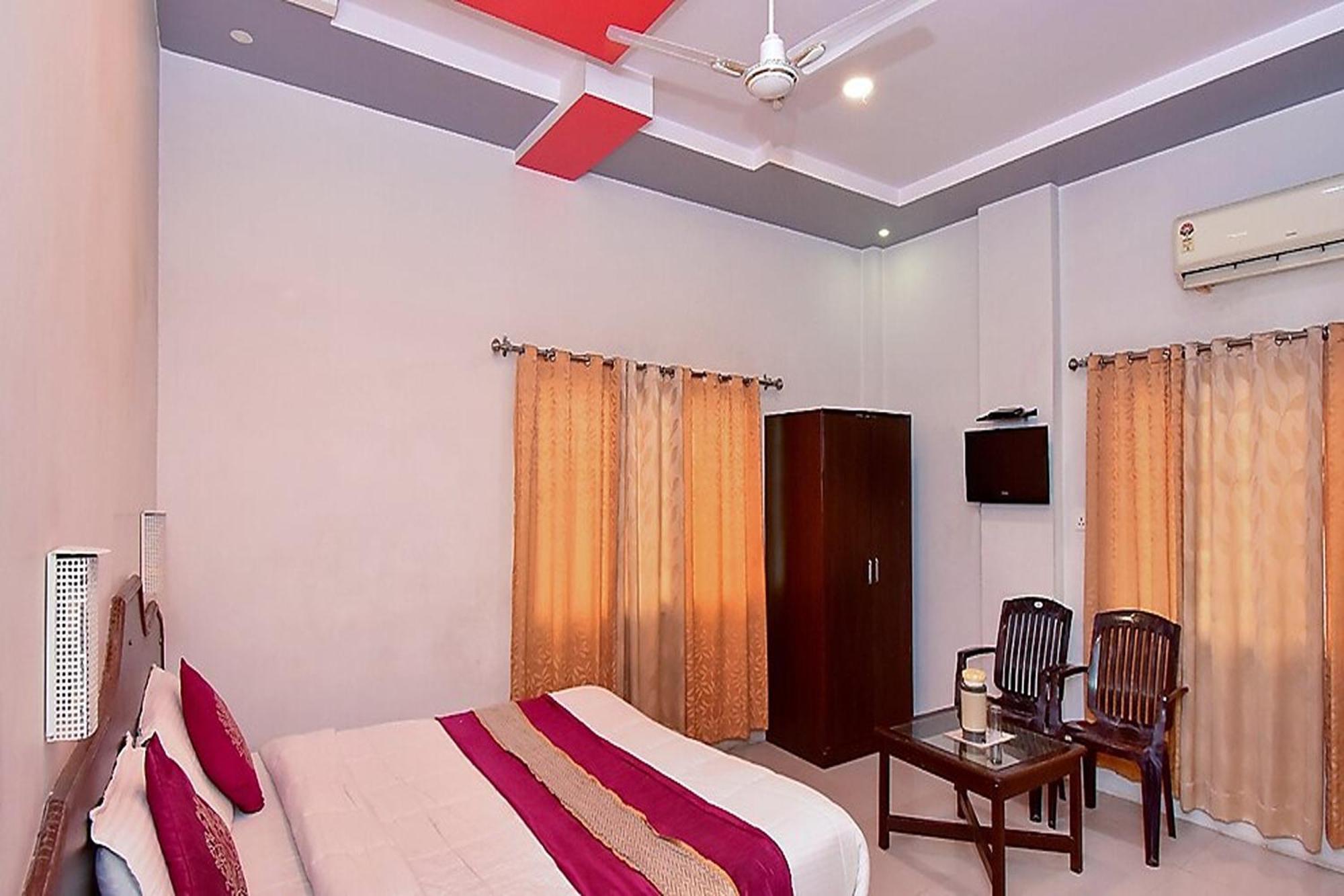 Hotel Deep Palace Near Bus Stand Udaipole Udaipur Exteriör bild