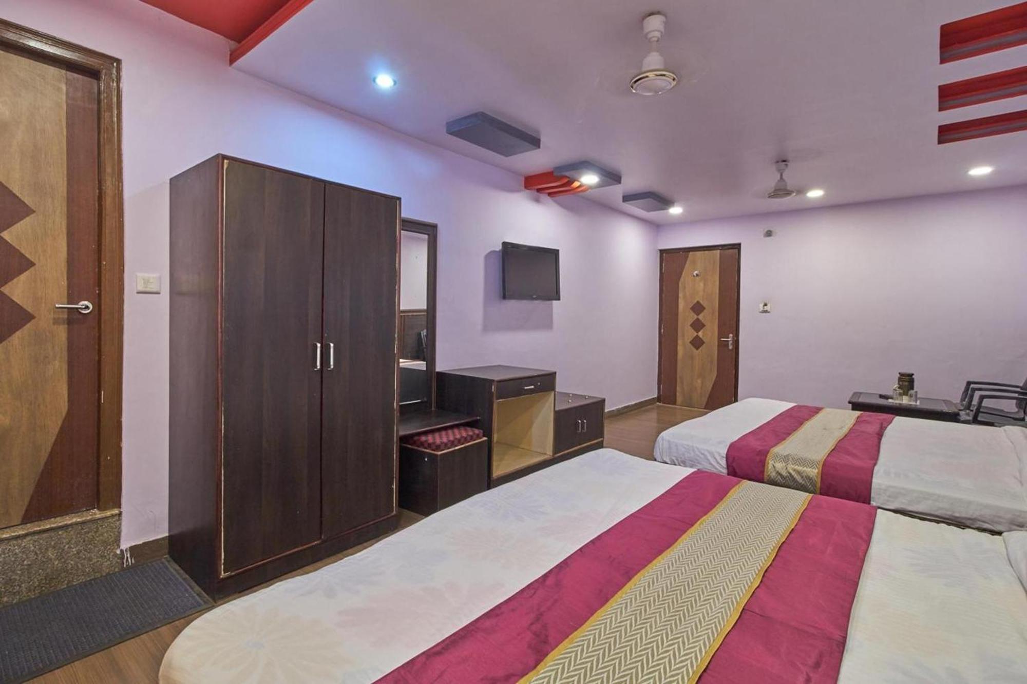 Hotel Deep Palace Near Bus Stand Udaipole Udaipur Exteriör bild