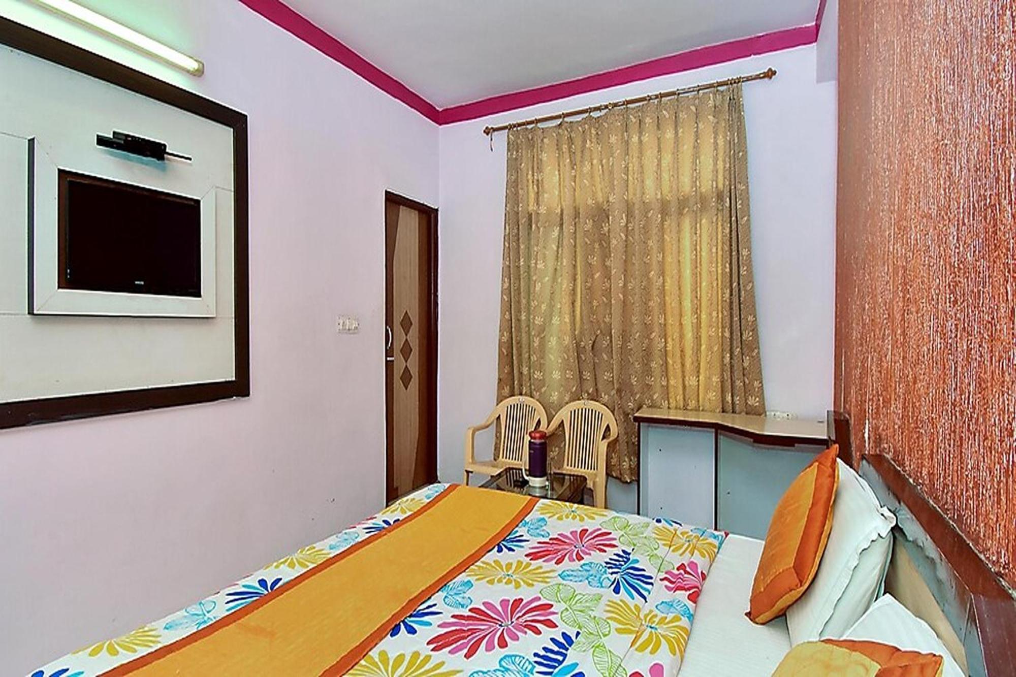 Hotel Deep Palace Near Bus Stand Udaipole Udaipur Exteriör bild