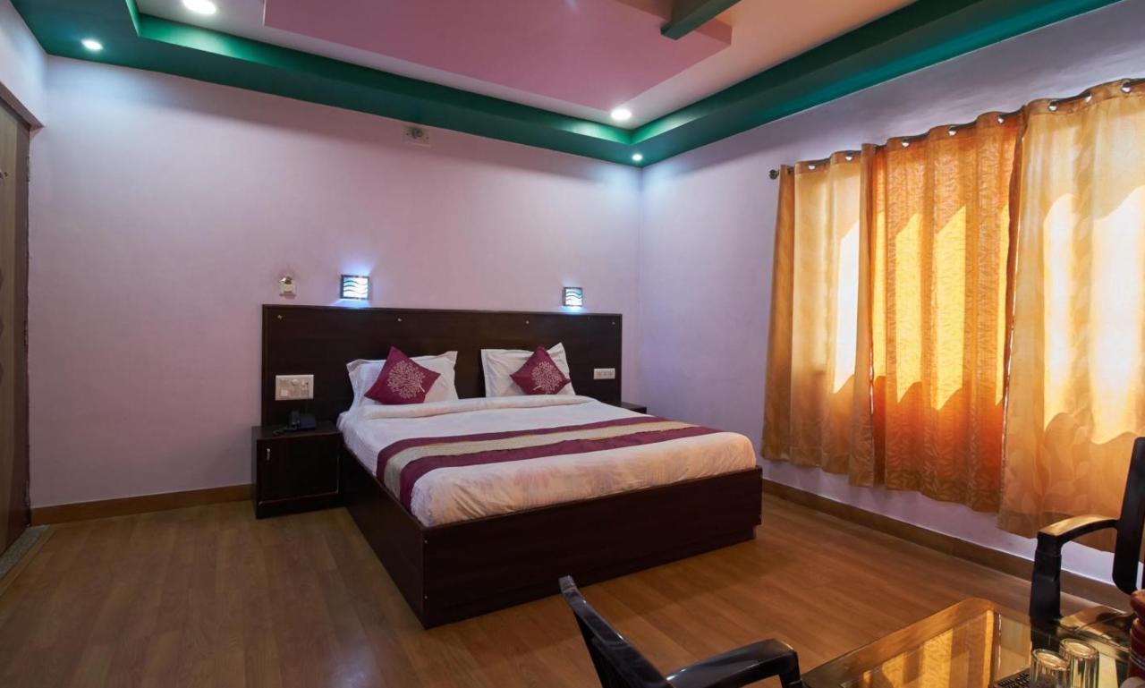 Hotel Deep Palace Near Bus Stand Udaipole Udaipur Exteriör bild